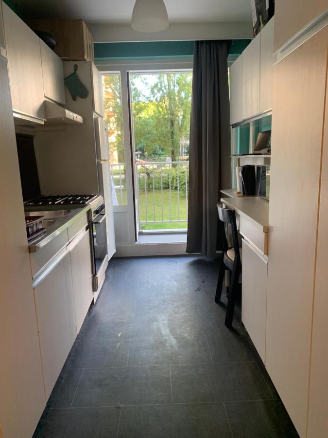 Sarhan Two-Room Apartment Bruxelas Exterior foto